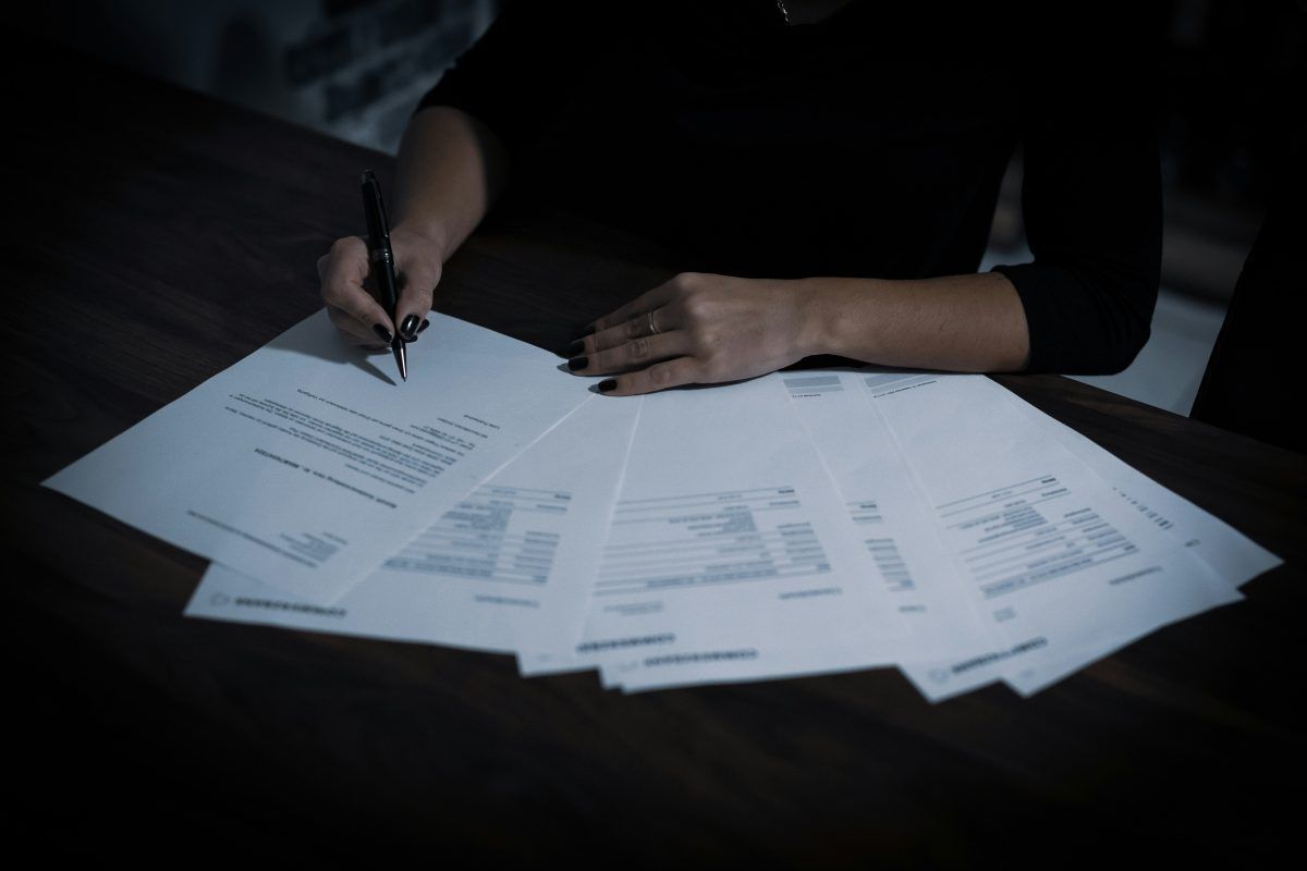 person filling form to be Registered hemp growers