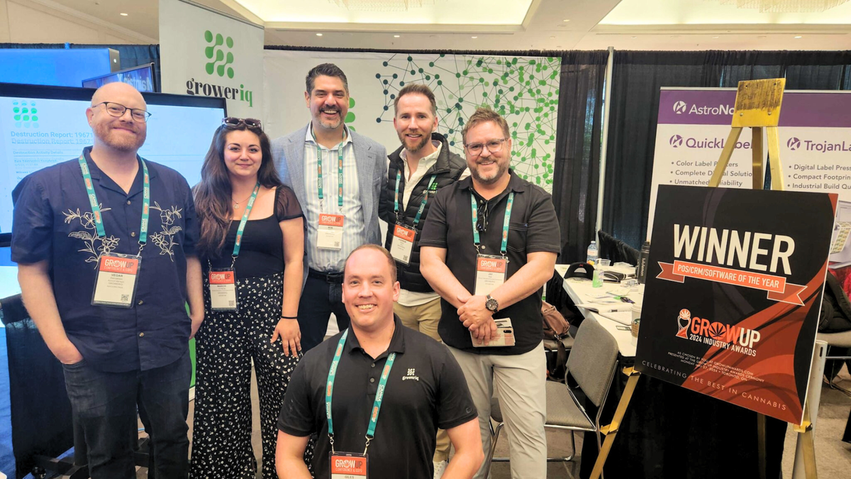 GrowerIQ Triumphs at the 2024 GrowUp Awards with Software of the Year Win!