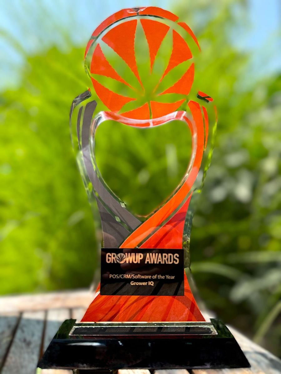GrowerIQ Triumphs at the 2024 GrowUp Awards with Software of the Year Win!