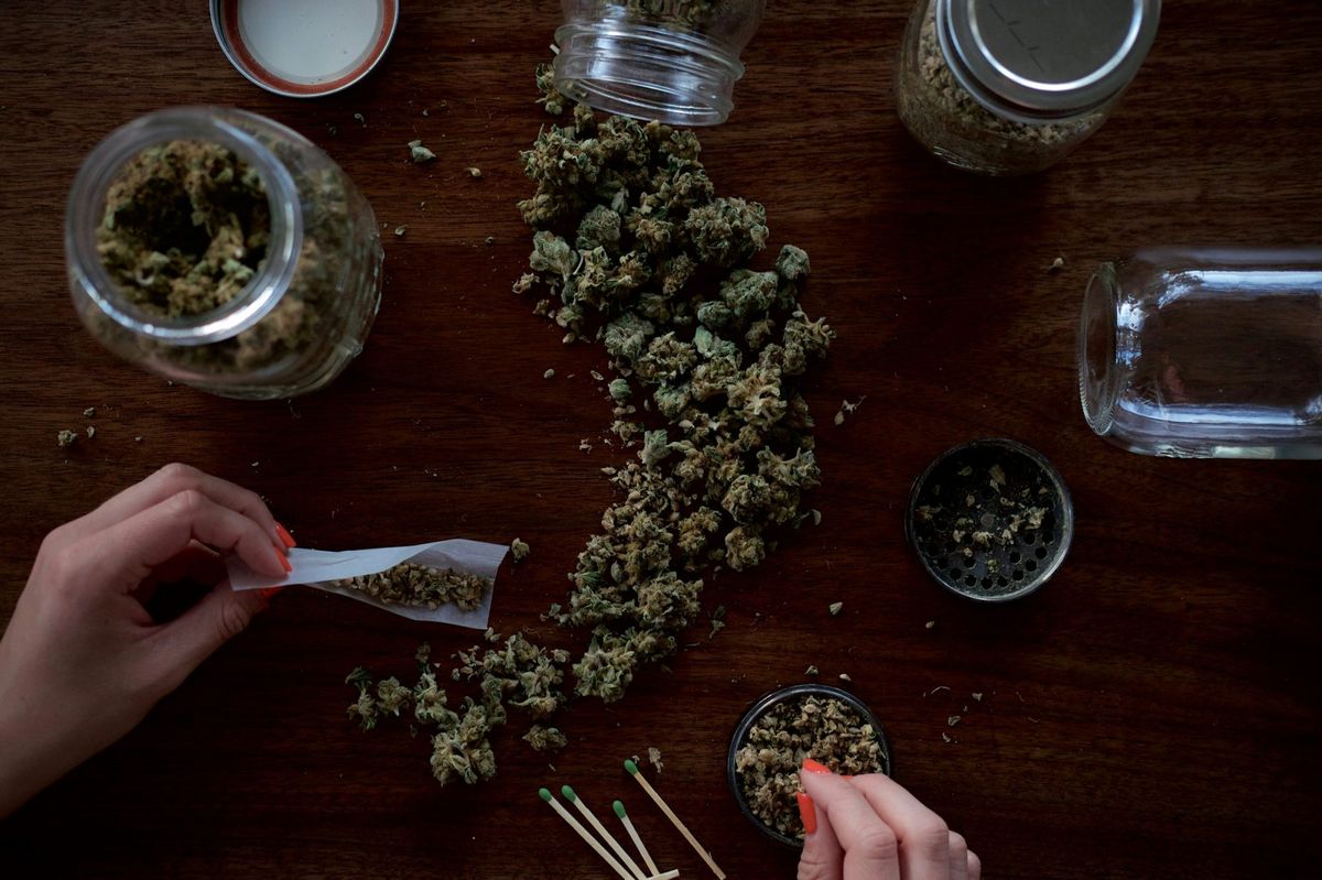 How to sell - Portugal Cannabiscafe