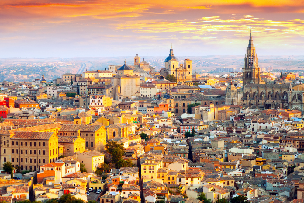 Overview of a city, thinking about Cannabis License in Spain